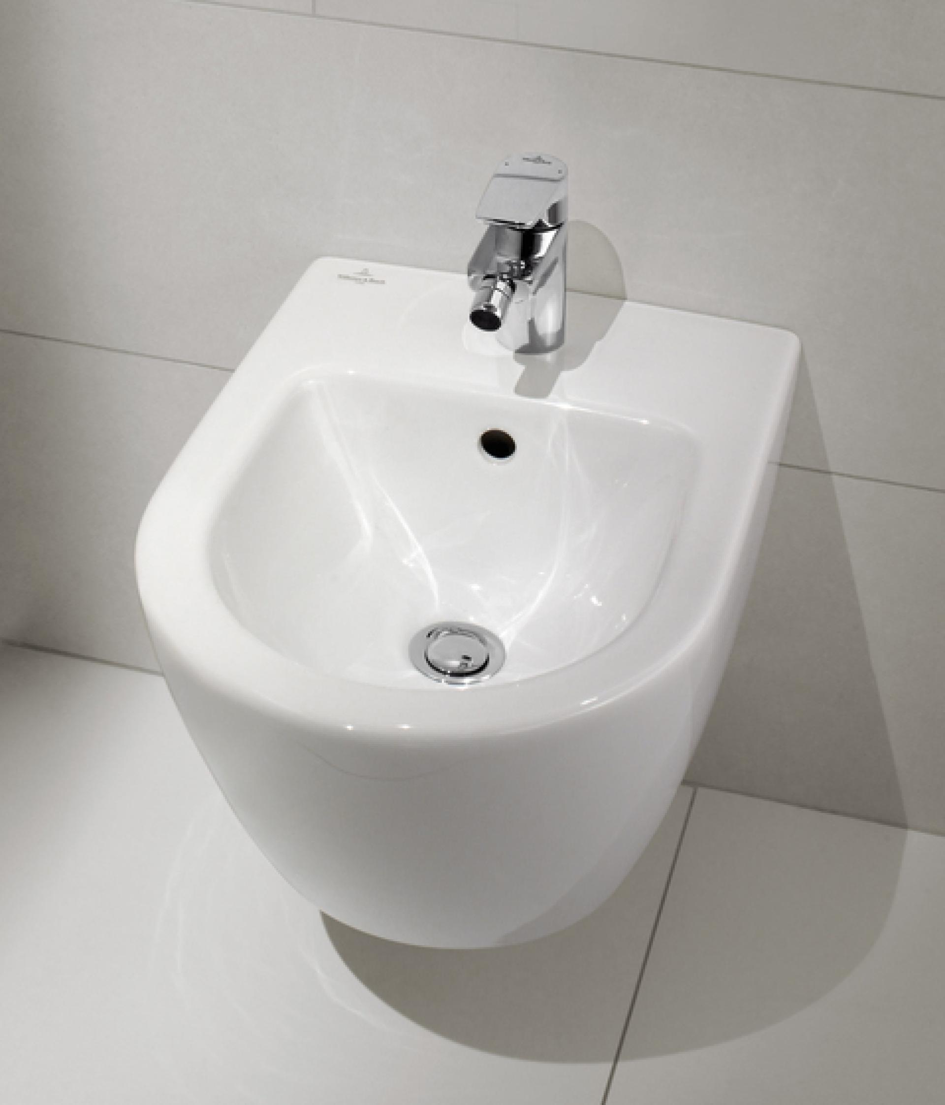 Биде подвесное Villeroy & Boch Subway 7400 00R1 alpin Сeramicplus